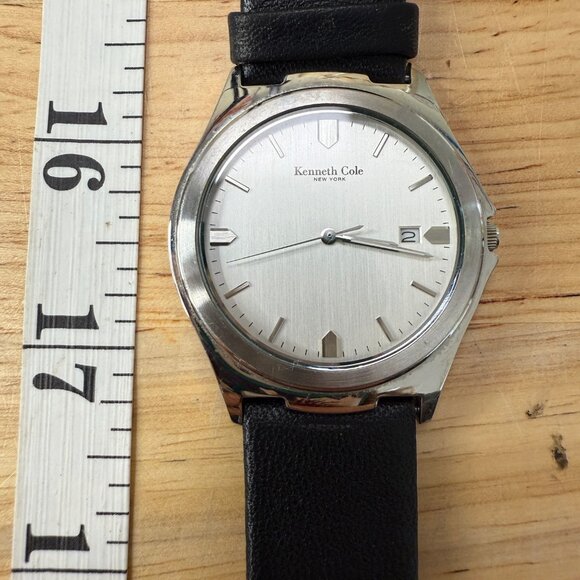 Kenneth Cole Mens Silver Watch With Black Leather Band Analog Date Display - Picture 8 of 12